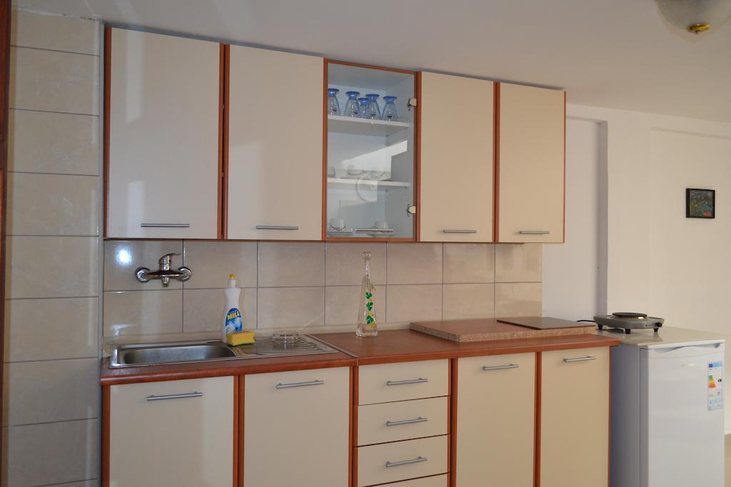Apartment Center